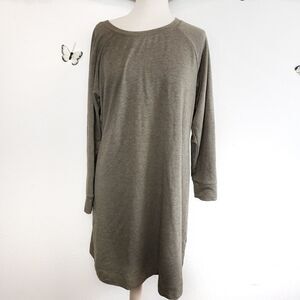 Mind/matter athletic dress 